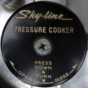 href="https://www.flickr.com/photos/93410621@N05/9119328873/">Andy M Johnson via Compfight cc